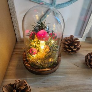 Red Vintage Mushroom Lamp