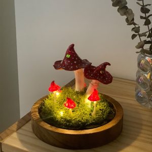 Red Poisonous Vintage Mushroom Lamp