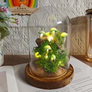 Growing on Trees Green Mushroom Lamp