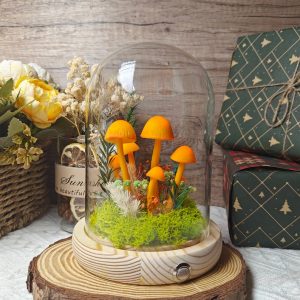 Orange Dried Flower Mushroom Lamp