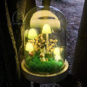 Green Mushroom Lamp with Couple Cats & Butterfly & Ladybug